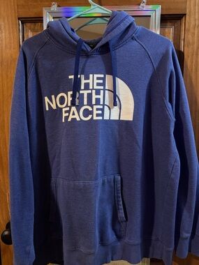 The North Face Women’s Pullover Hoodie
